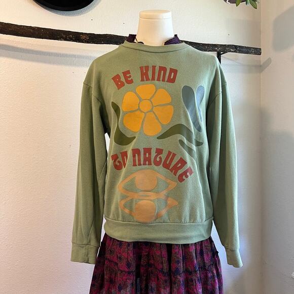 Desert Dreamer Green Oversized " Be Kind to Nature " Crewneck Sweater Size XS - Picture 1 of 12